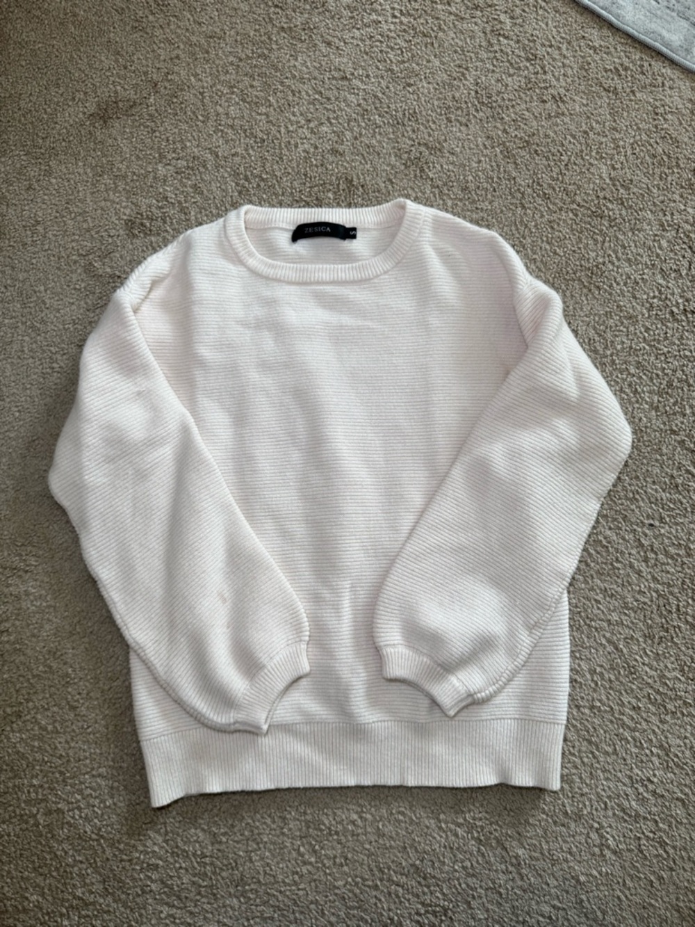 Zesica Cream Crewneck Sweater